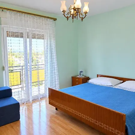 Apartment Lele *