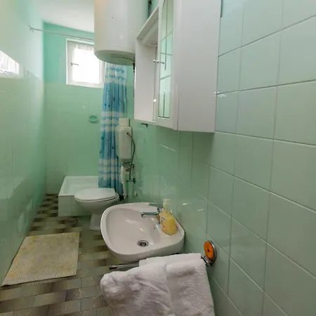 Lele Apartment
