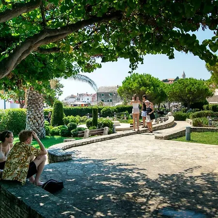 Lele Apartamento Primošten